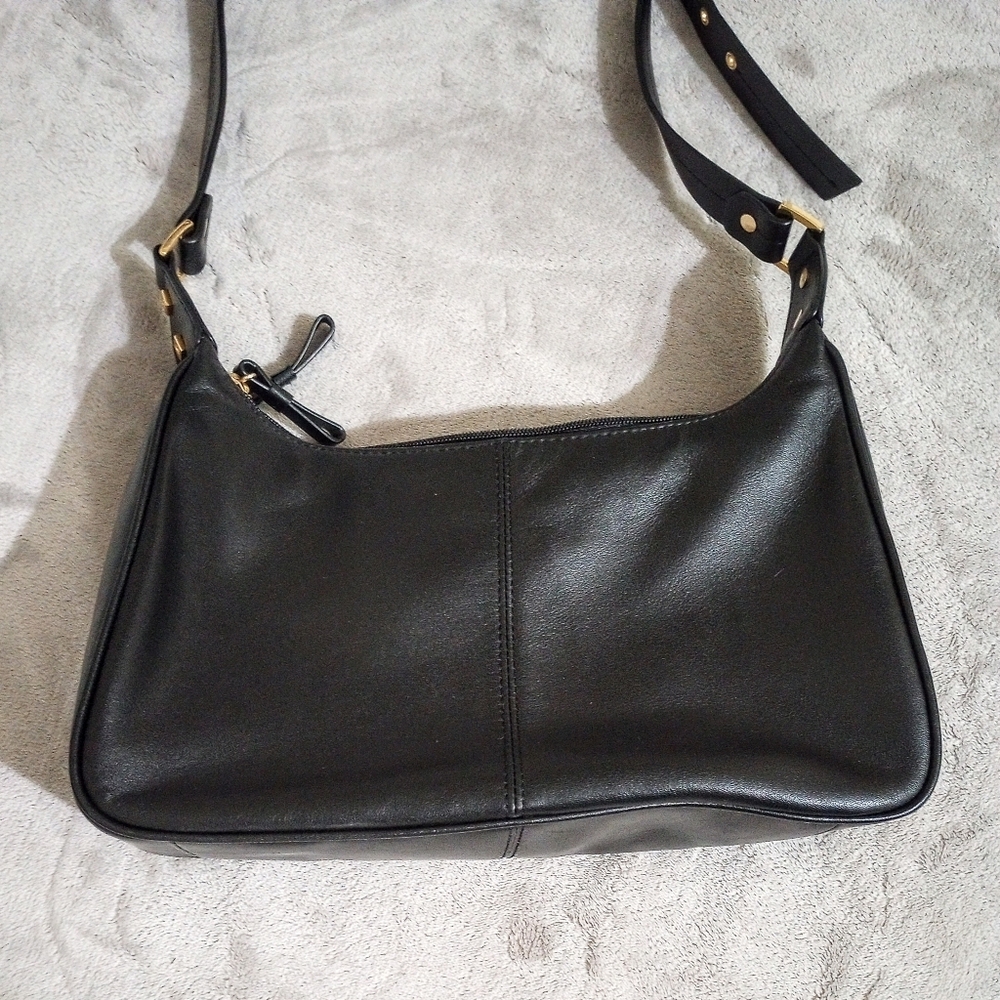 Vintage Aigner Black Leather Bag Gold Tone Hardware - Picture 3 of 10